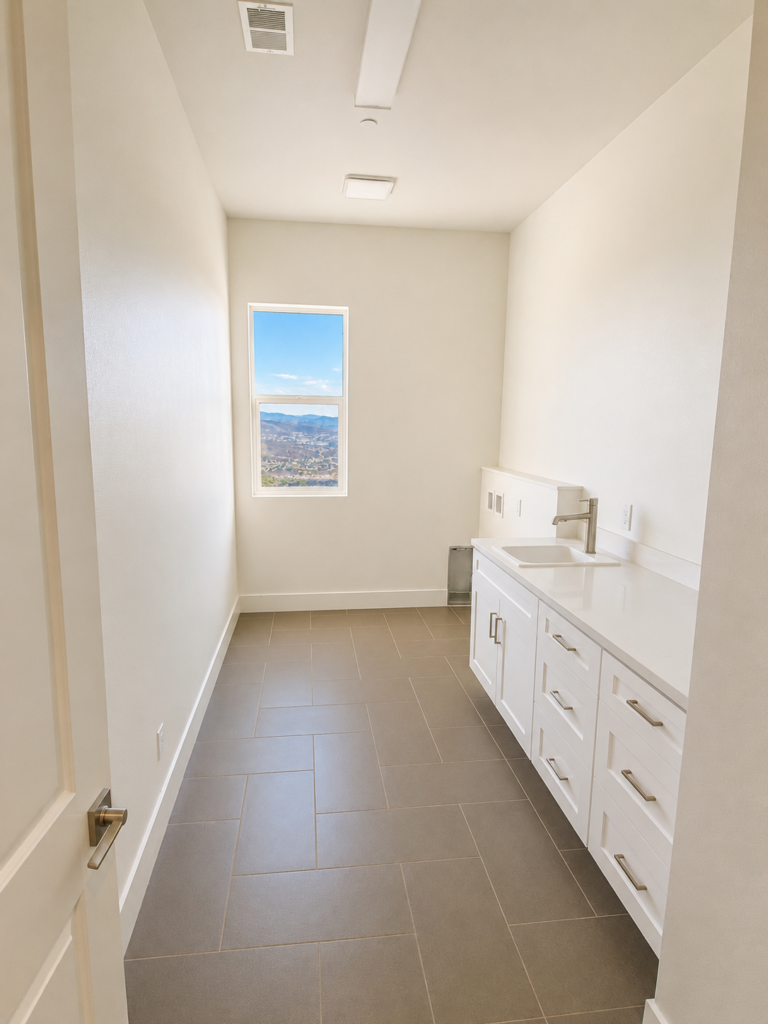 168 laundry room