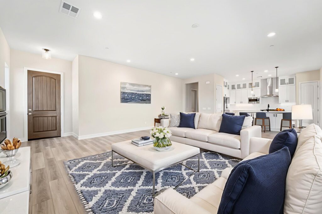 17-web-or-mls-2-web-or-mls-12649 Via Vigneto (30 of 49) virtually staged