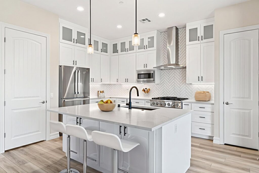 19-web-or-mls-5-web-or-mls-12649 Via Vigneto (33 of 49) virtually staged