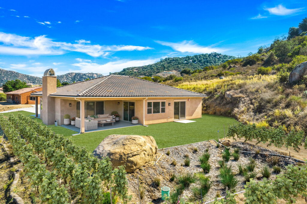 3-web-or-mls-44-web-or-mls-12649 Via Vigneto (22 of 49)-3