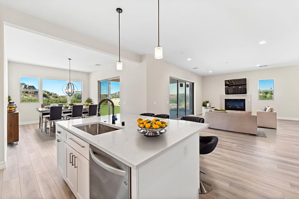 9-web-or-mls-12-print-9-web-or-mls-12649 Via Vigneto (37 of 49) virtually staged (1)-1