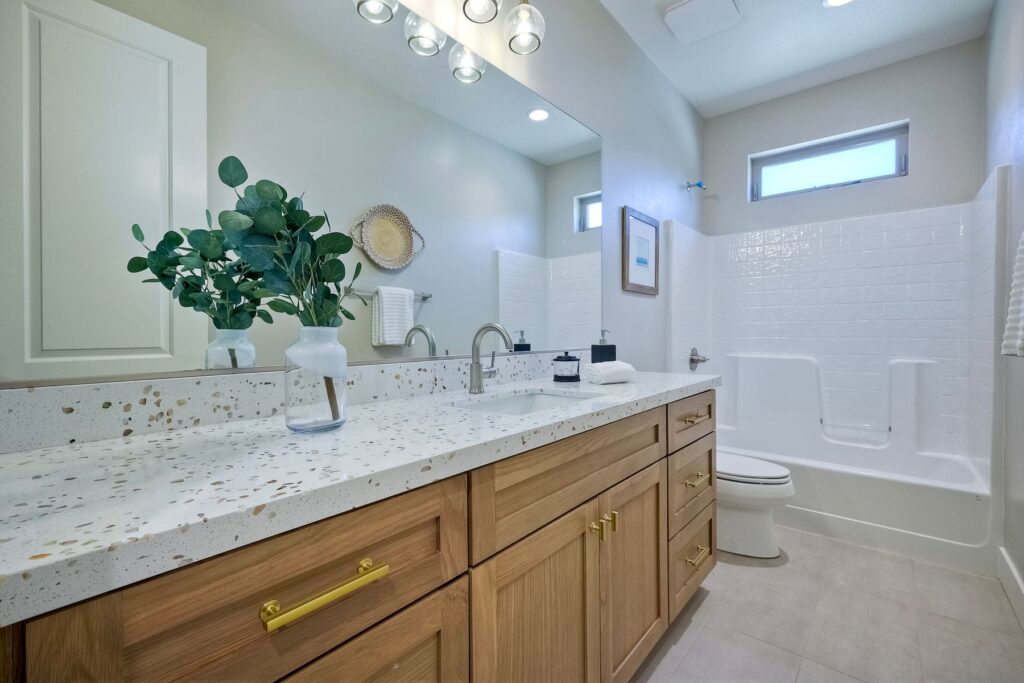 via_ruscello_12252_19_9X3dK4Br_mls