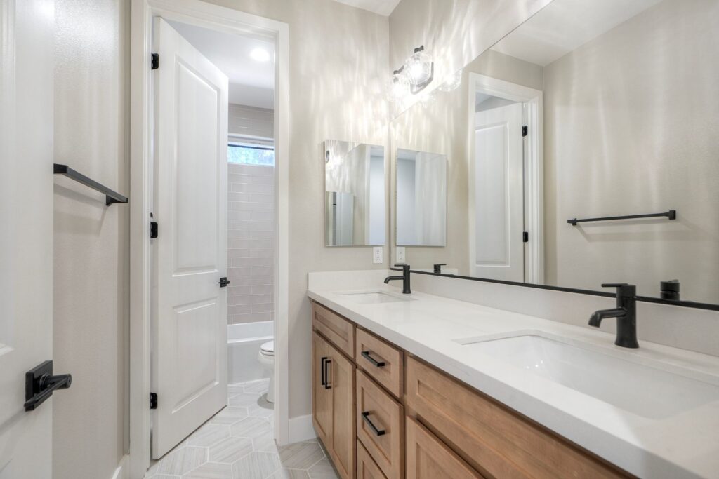 28_via_tiglio_10628_mls