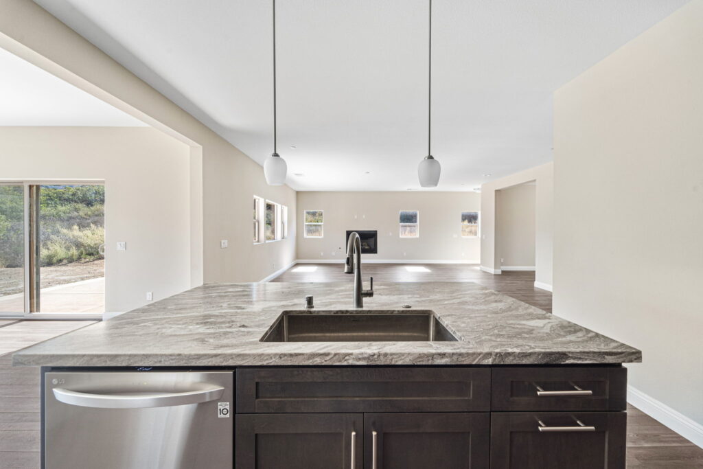 13-web-or-mls-12635 Via Vigneto (10 of 48)