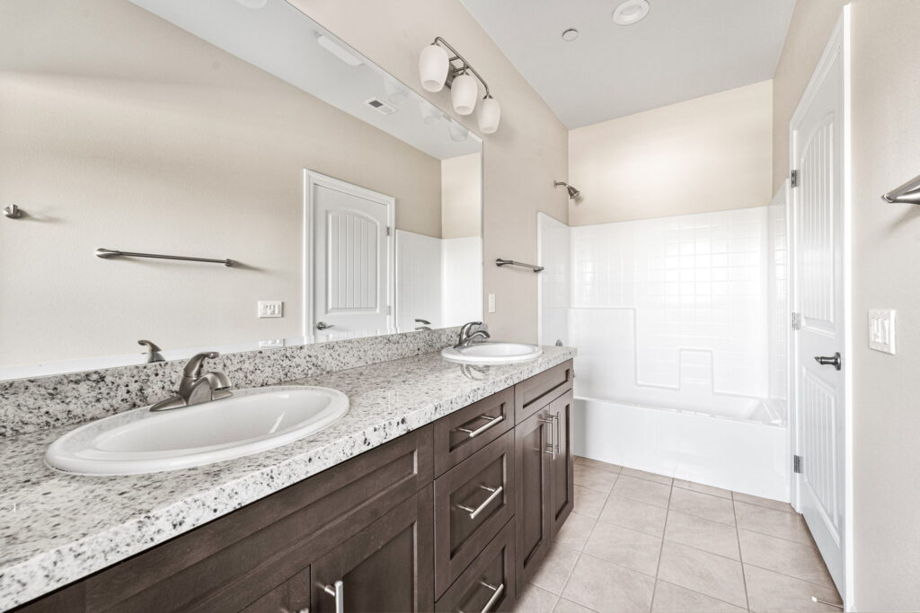 24-web-or-mls-12635 Via Vigneto (21 of 48)