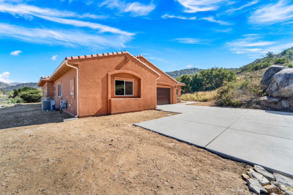 36-web-or-mls-12635 Via Vigneto (33 of 48)