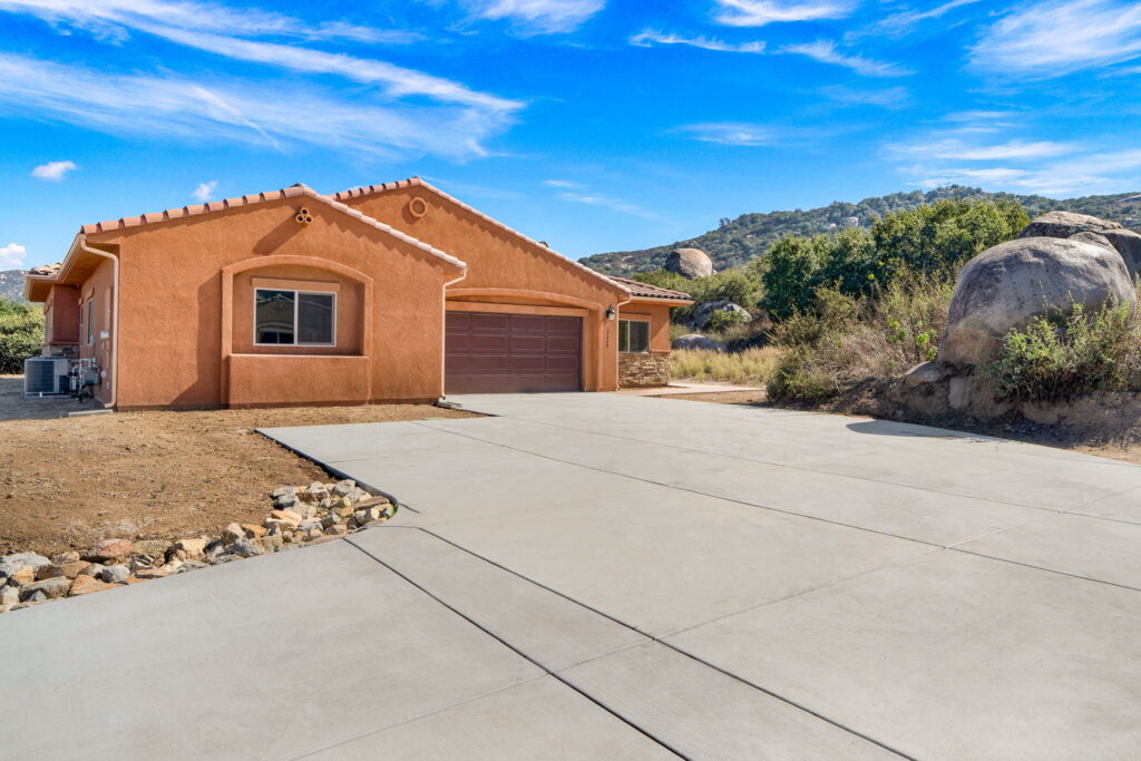 37-web-or-mls-12635 Via Vigneto (34 of 48)