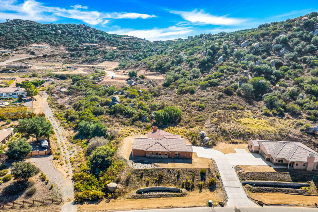 40-web-or-mls-12635 Via Vigneto (39 of 48)