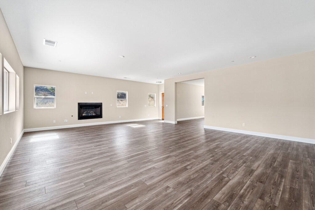 6-web-or-mls-12635 Via Vigneto (3 of 48)